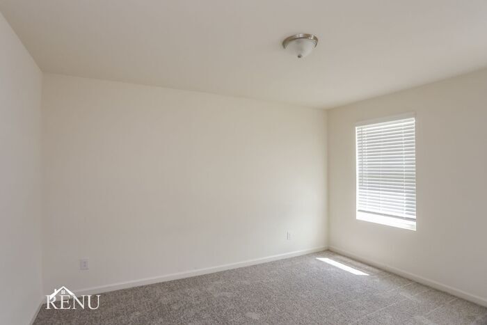 Building Photo - 6129 Harrah Ln