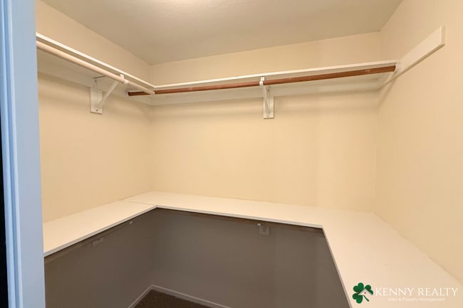 Building Photo - Remodeled 2BR/2.5BA Duplex with 2-Car Garage in San Mateo