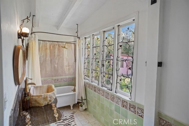 Building Photo - 353 S Topanga Canyon Blvd