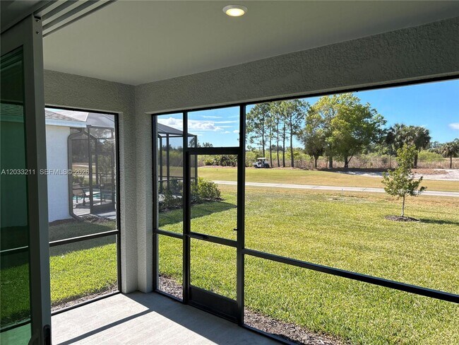 Building Photo - 20483 Copperhead Dr