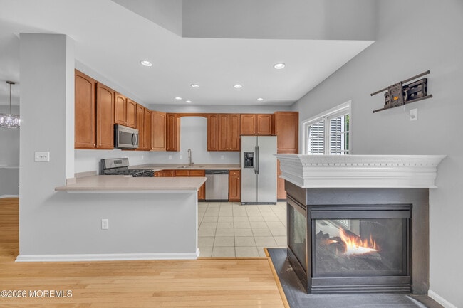 Building Photo - 10 Deepwater Cir
