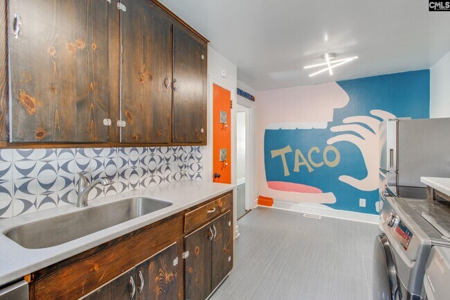 Building Photo - 1100 Butler St