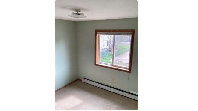 Building Photo - 2210 Longyear Ave