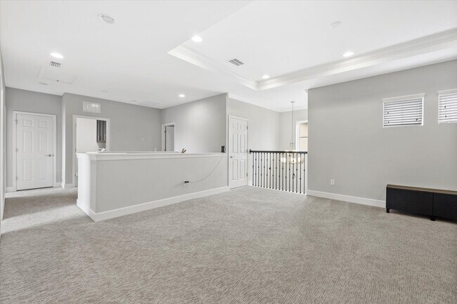 Building Photo - 5954 Anise Dr
