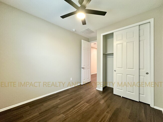 Building Photo - 6514 E Via Arroyo Azul