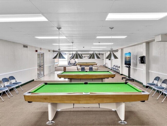 Building Photo - 111 Briny Ave