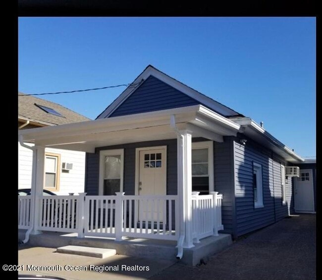 Primary Photo - 802 A St