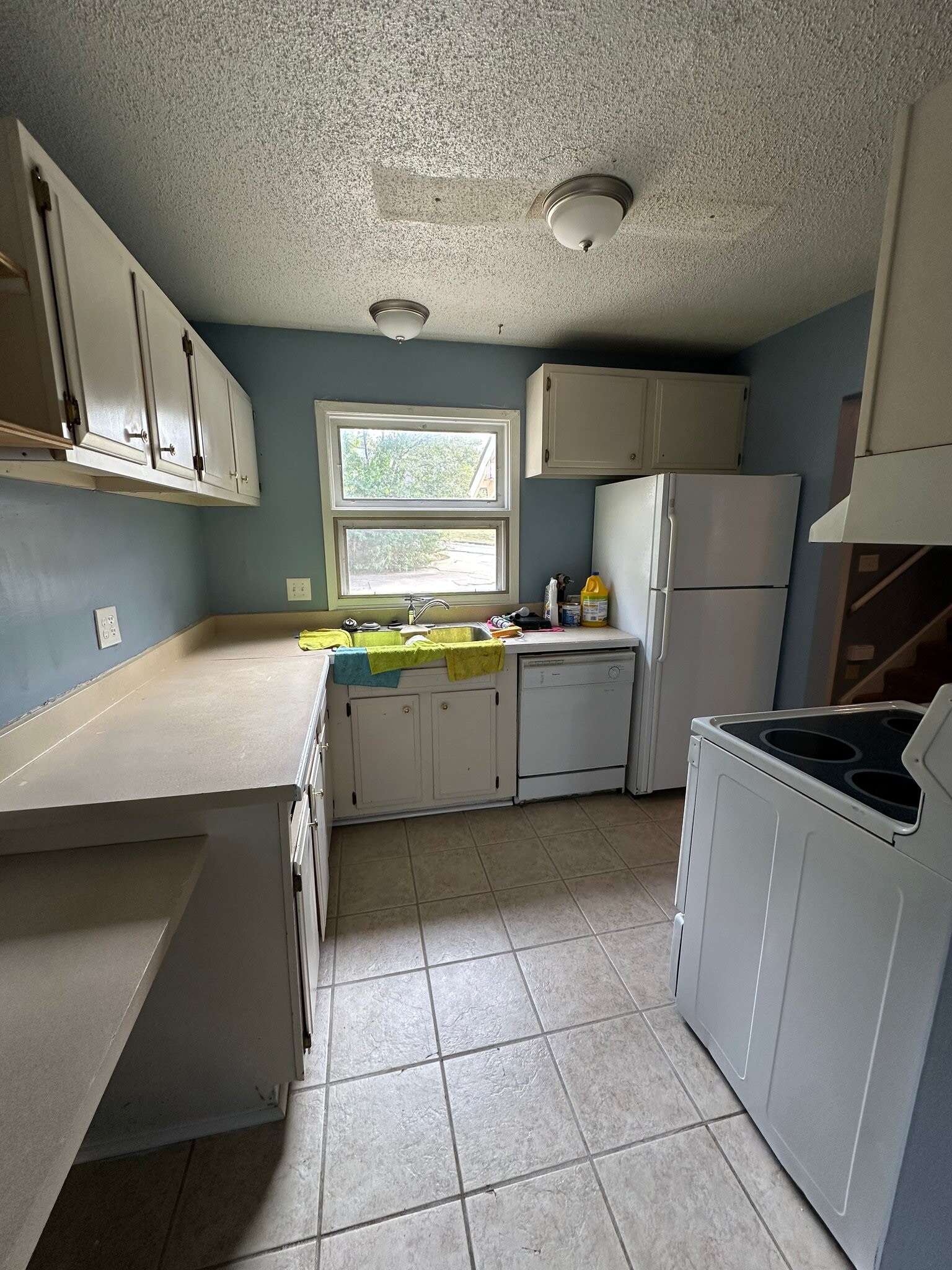 Building Photo - 2125 Quail Creek Dr