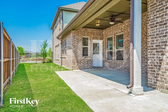 Building Photo - 4321 Garnet Jade Dr