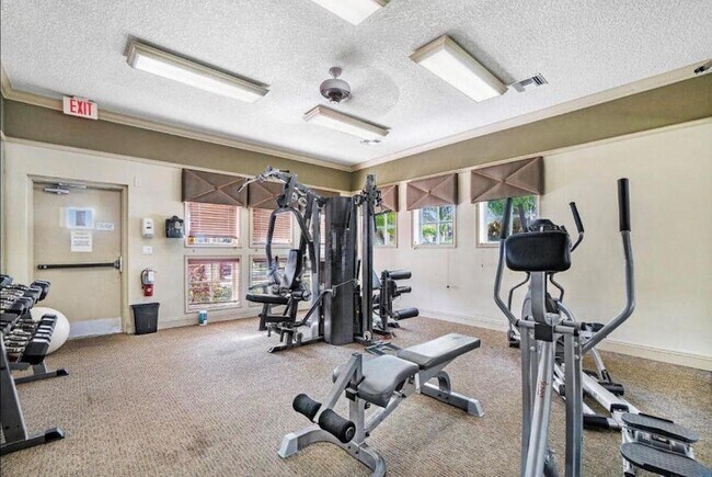 Building Photo - 815 Boynton Beach Blvd