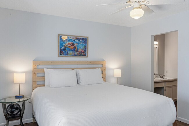 Building Photo - 16 Gulf Breeze Ct