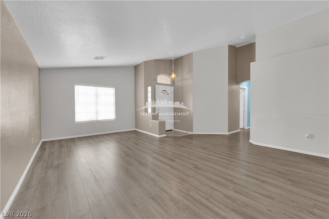 Building Photo - 1918 Double Delight Ave