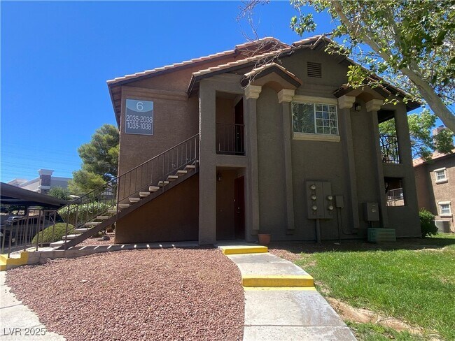Primary Photo - 2750 S Durango Dr