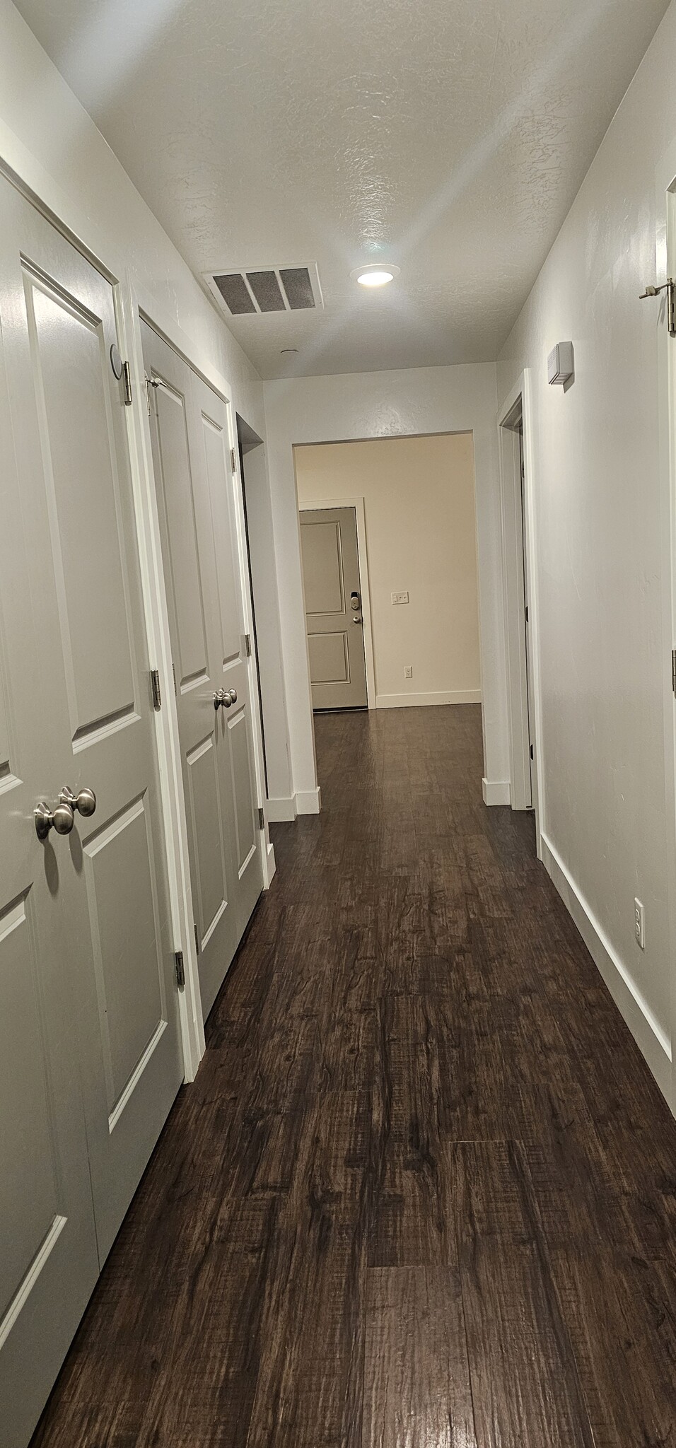 Building Photo - 875 S Depot St