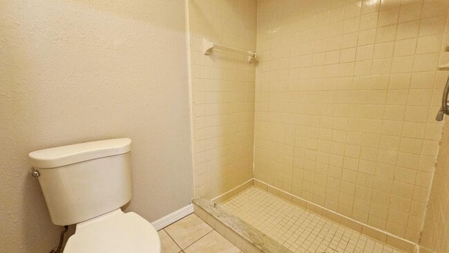 Building Photo - 7805 Sugar Brook Ct