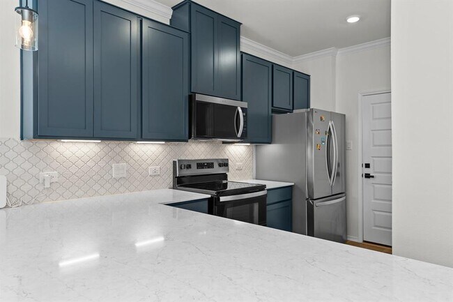 Building Photo - 1705 Tin Can Trl