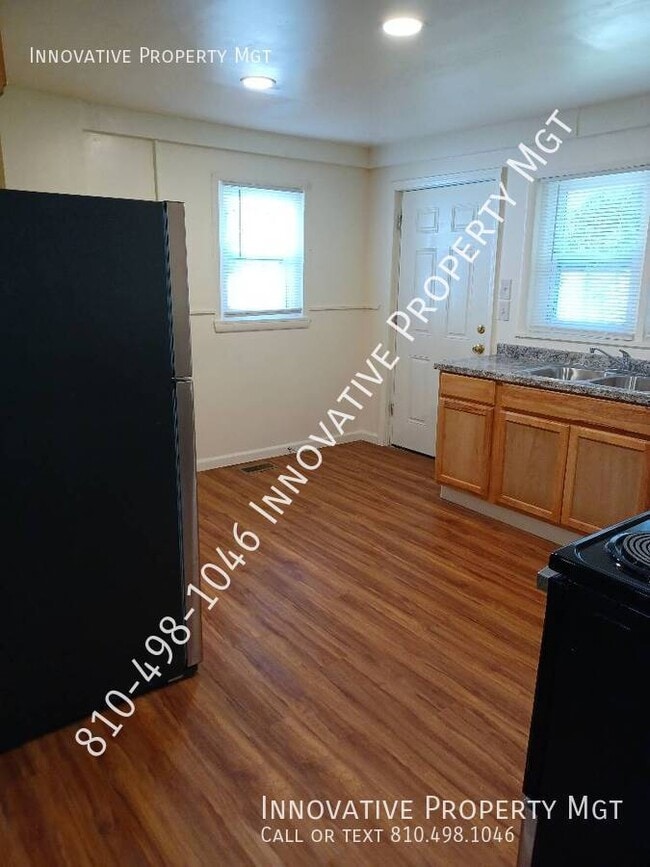 Building Photo - 3112 Stratford St