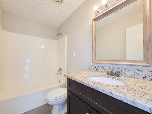 Building Photo - 8530 Quail Burg Ln