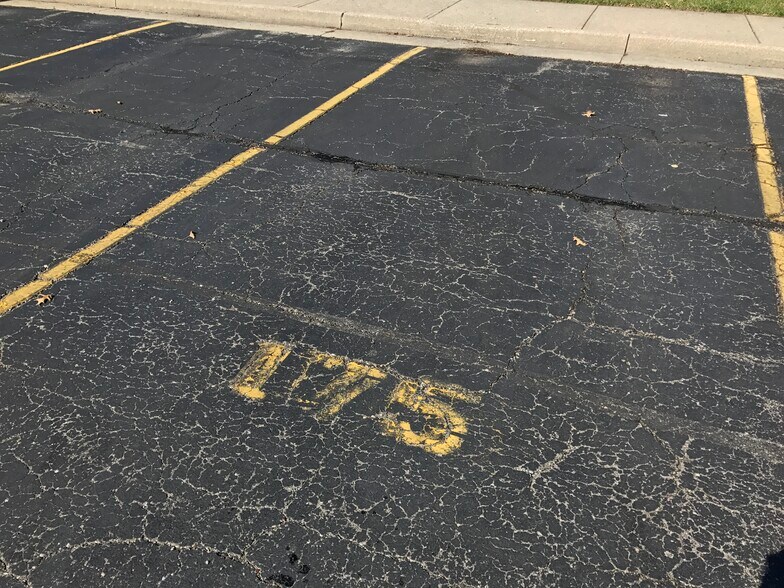 Assigned Parking - 1431 Hollow Run