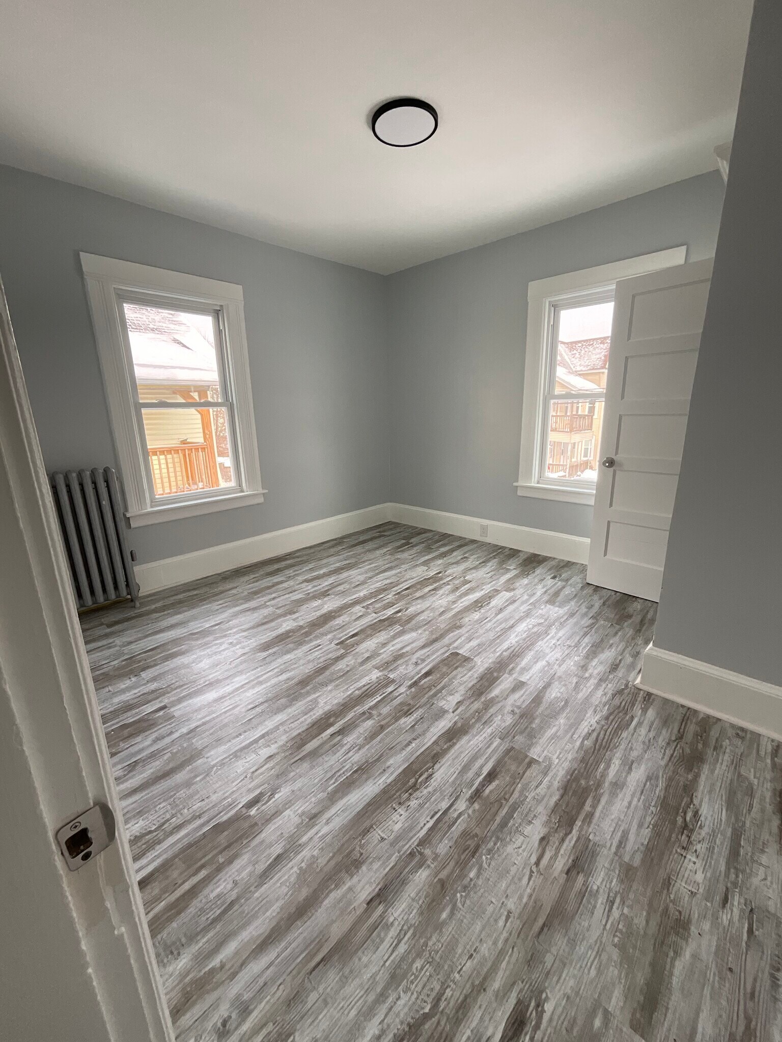 Building Photo - 25 Malden St