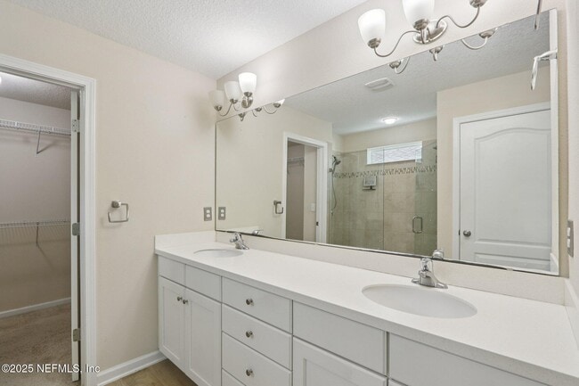 Building Photo - 649 Shetland Dr