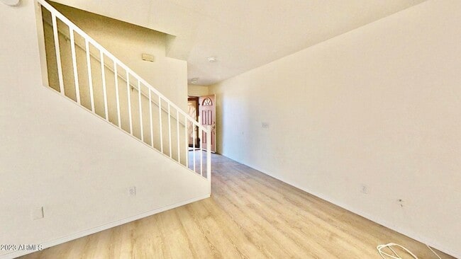 Building Photo - 2277 E Palm Beach Dr