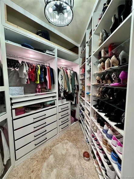 Building Photo - 25447 E Arbor Dr