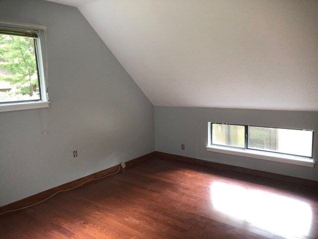 Building Photo - 42 Mallard Dr