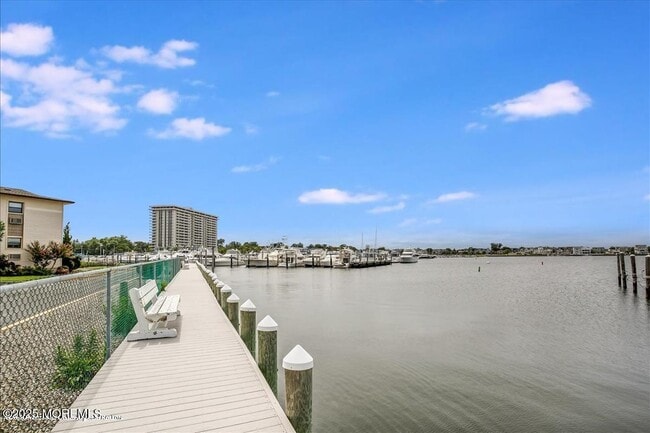 Building Photo - 169 Wharfside Dr
