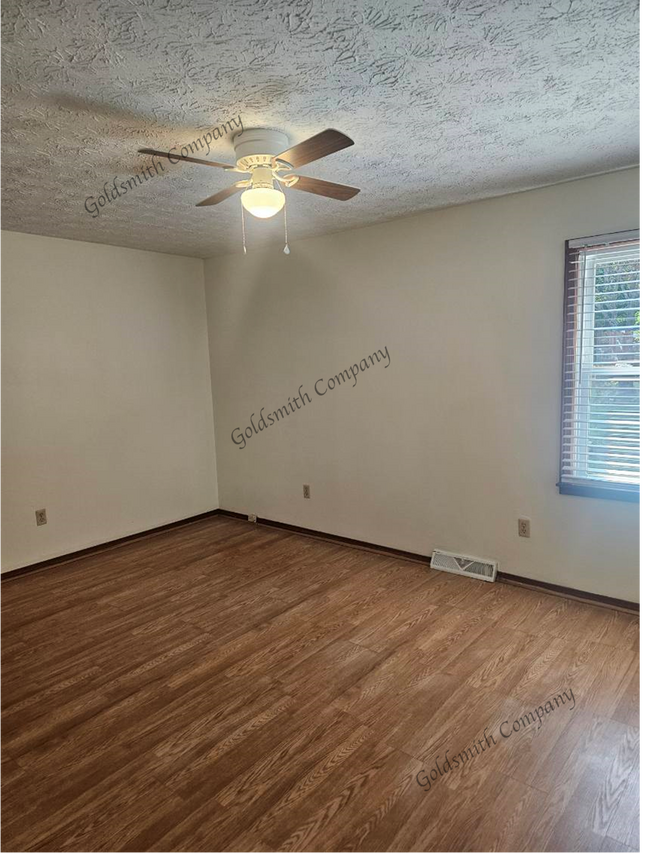 Building Photo - 100 Wilma Dr