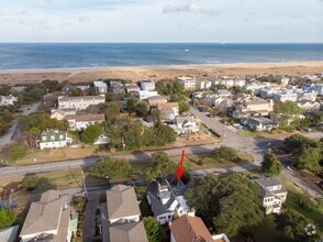 Building Photo - Quaint North End Beach Cottage