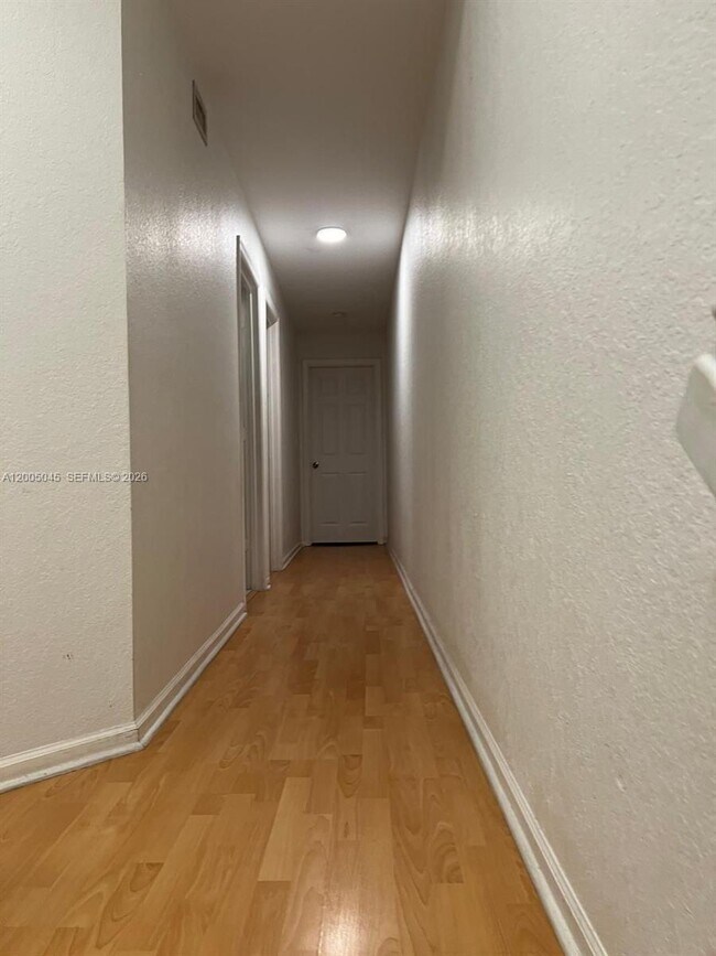 Building Photo - 4118 Forest Dr