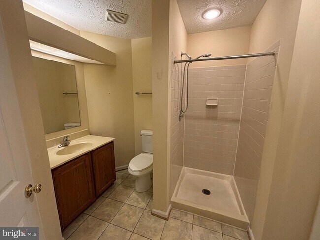 Building Photo - 12220 Eagles Nest Ct