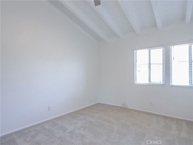 Building Photo - 835 Amigos Way