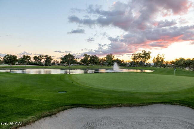 Building Photo - 8406 E Calle Buena Vista