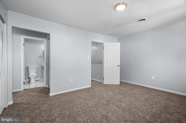 Building Photo - 3303 Walnut Ridge Dr