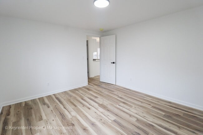 Building Photo - 4 Bed 2 Bath - Brand New Renovation in Skiatook