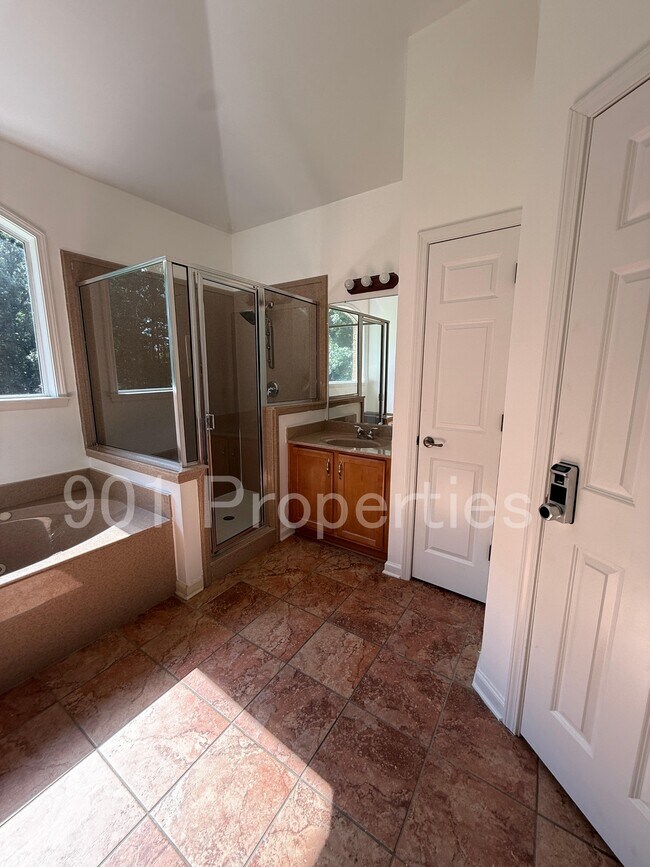 Building Photo - 5167 Rachel Forest Cove