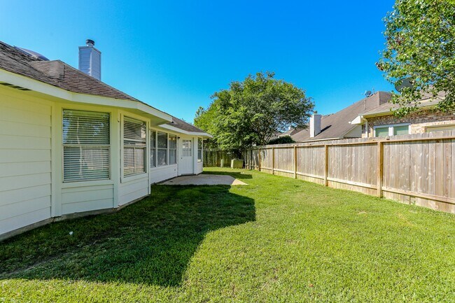 Building Photo - 1110 Cambrian Park Ct