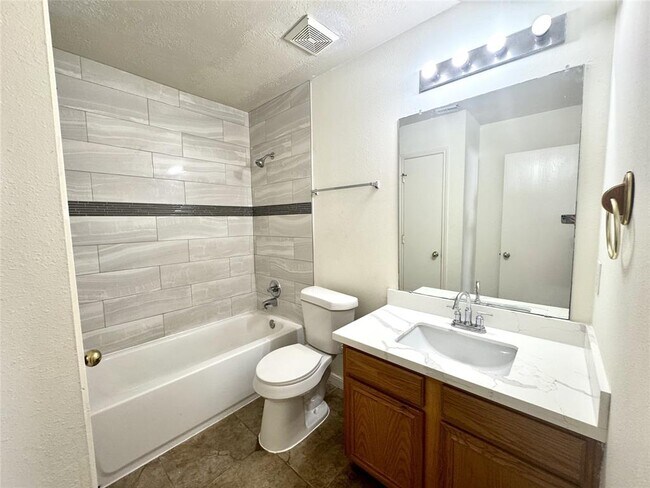 Building Photo - 4026 Owl Echo Ct