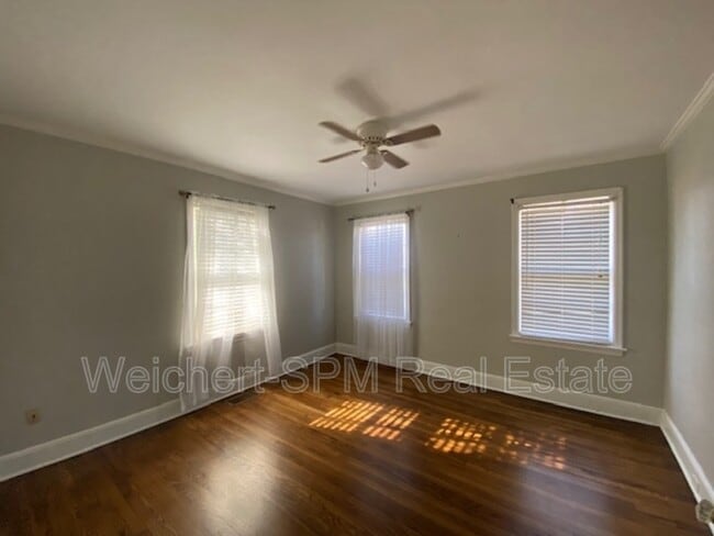 Building Photo - 410 S Greer St
