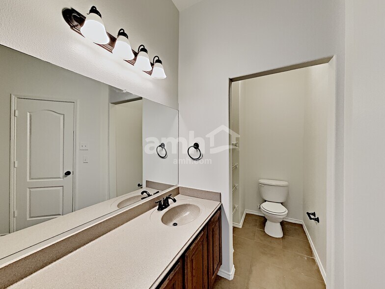 Building Photo - 6412 Spring Ranch Dr