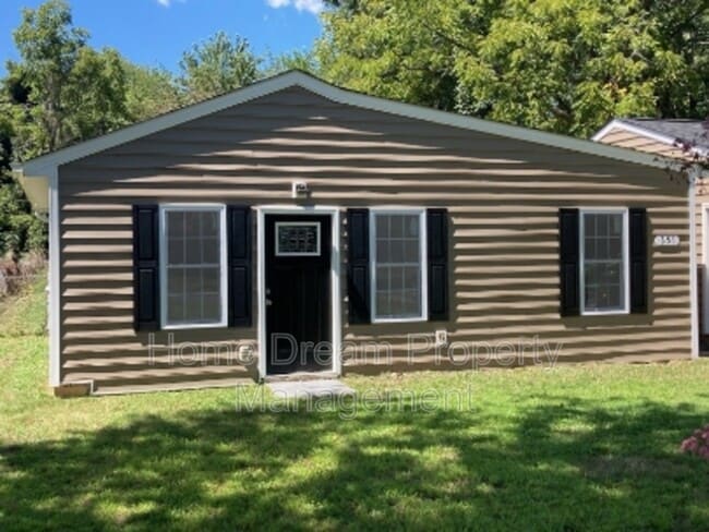 Building Photo - 351 Rolando Dr