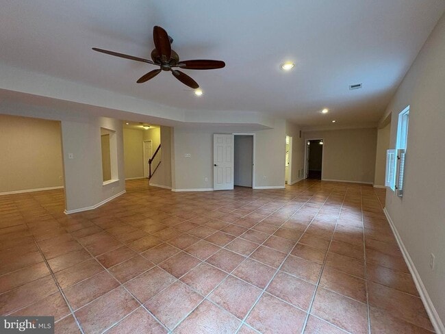 Building Photo - 1151 Fieldview Dr