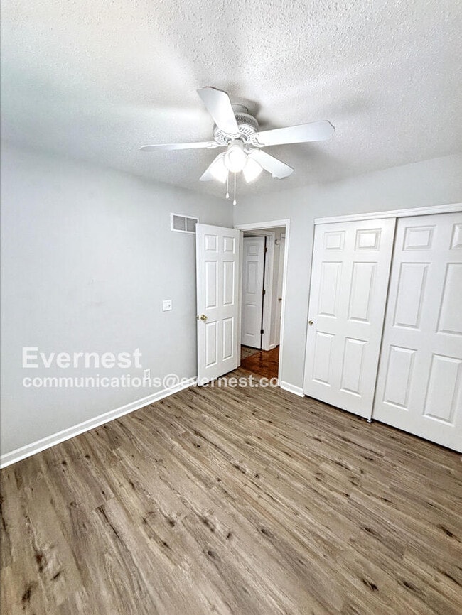 Building Photo - 7831 Clevedon St