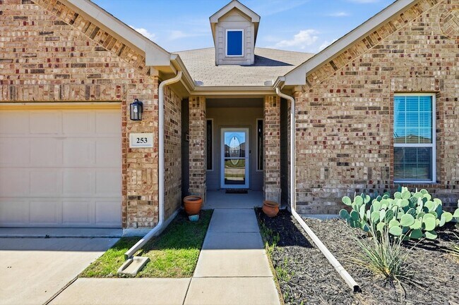 Building Photo - 253 Calvert St