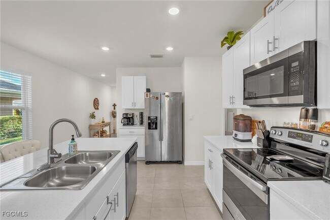 Building Photo - 18529 Cronin Sand Ln