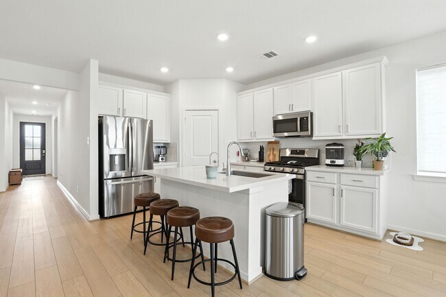 Building Photo - 21838 Kintai Rdg Dr