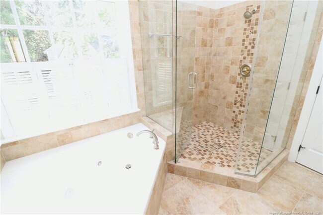 Building Photo - 107 Hardaway Ct