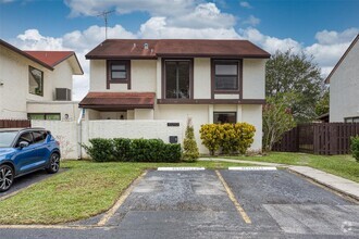 Building Photo - 10292 NW 5th Terrace